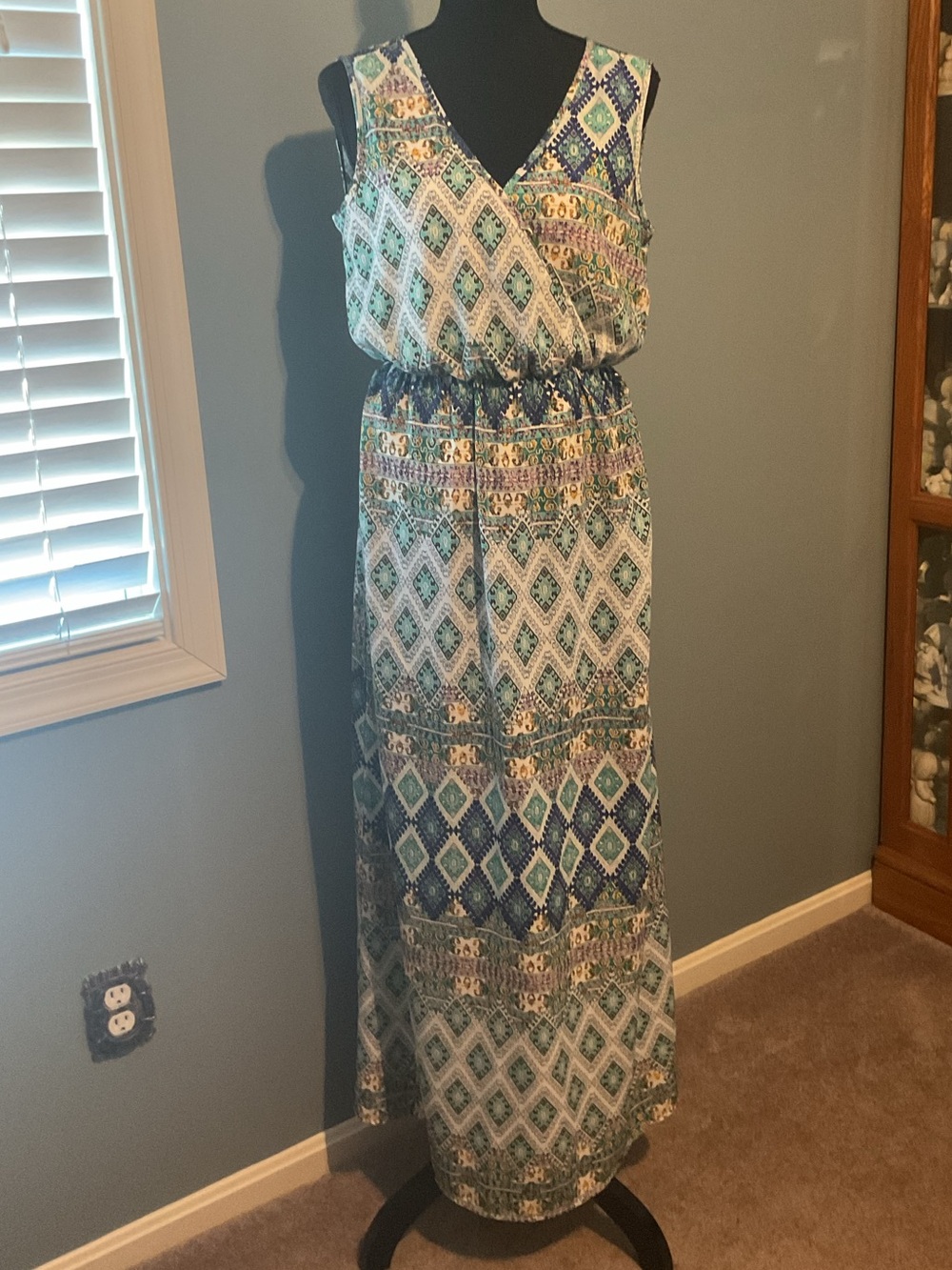 Aina Be Sleeveless Teal, Navy & White Printed Maxi Dress